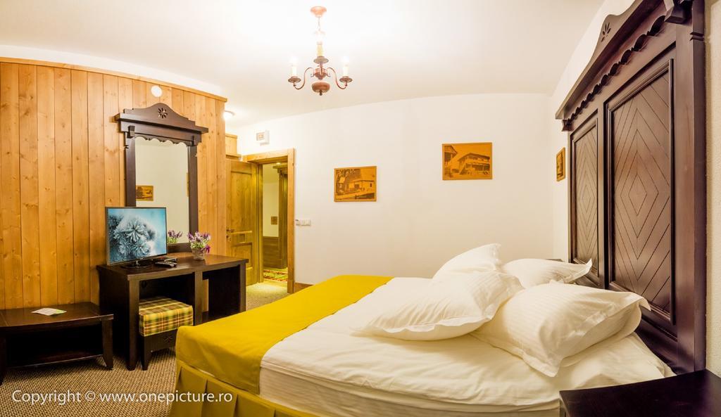 Hanul Haiducilor Obarsia-Lotrului Extérieur photo